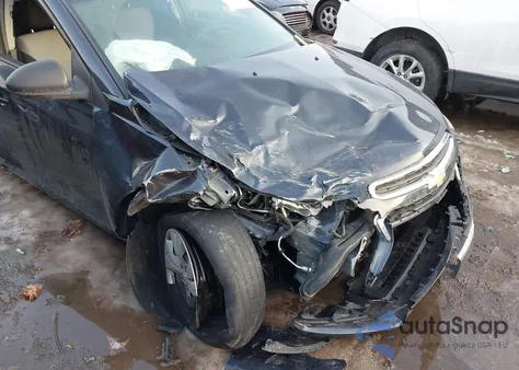 2015 Chevrolet Cruze Ls Auto from USA, damaged, VIN 1G1PA5SHXF7234487